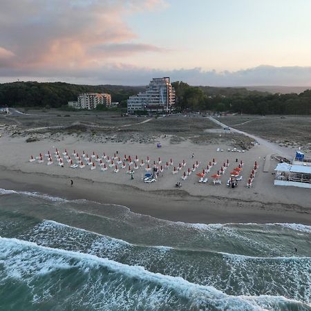 Allure Beach Resort Aparthotel Primorszko Kültér fotó