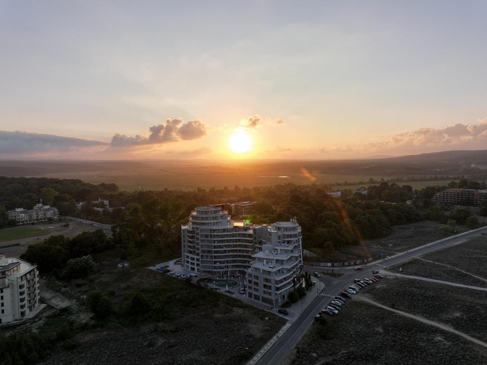 Allure Beach Resort Aparthotel Primorszko Kültér fotó