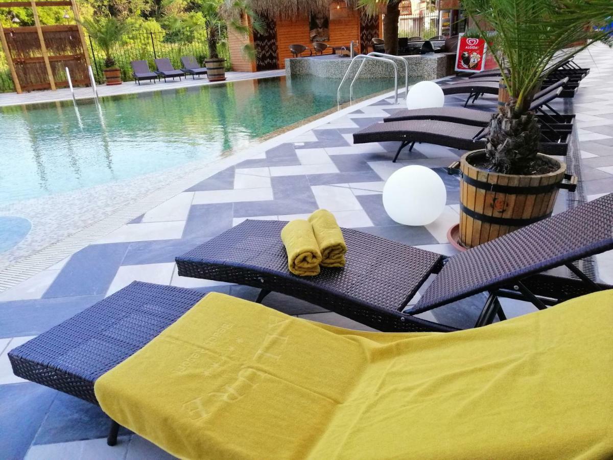 Allure Beach Resort Aparthotel Primorszko Kültér fotó